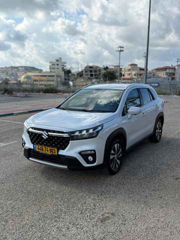 סוזוקי S-Cross