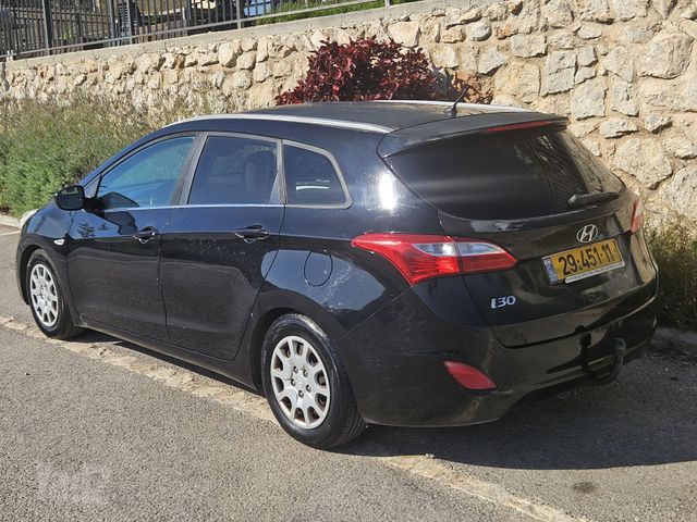 מודעת רכב יונדאי i30