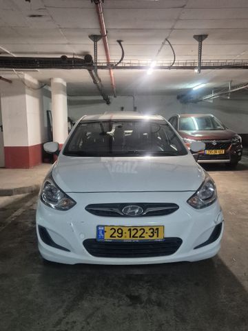 יונדאי אקסנט i25