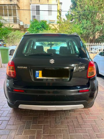 סוזוקי SX4