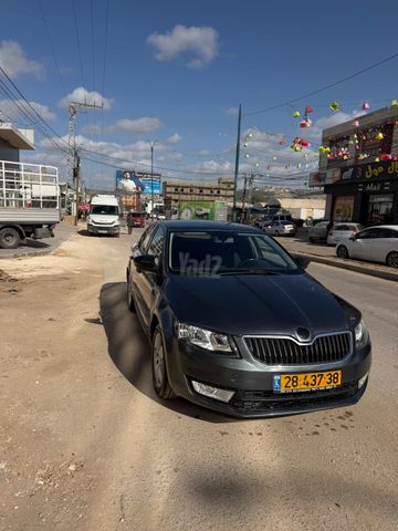 סקודה אוקטביה