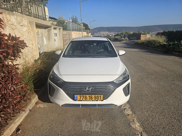 יונדאי איוניק