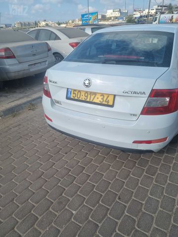 סקודה אוקטביה