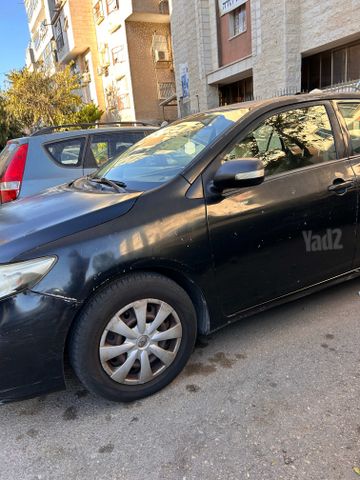 טויוטה קורולה