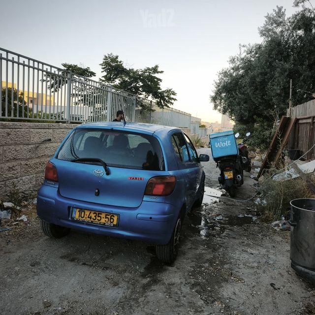 טויוטה יאריס