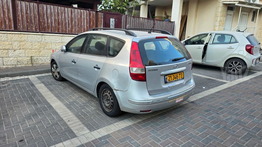 יונדאי i30
