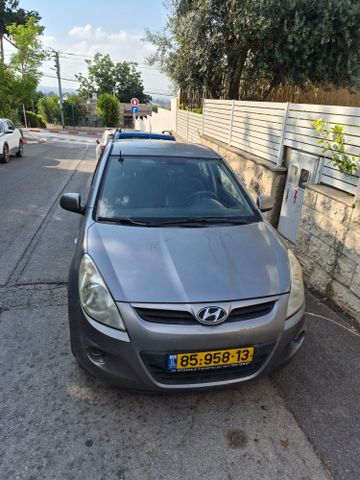 יונדאי i20