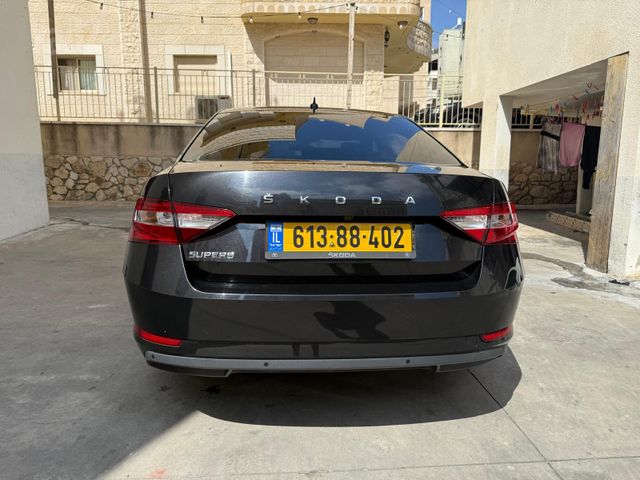 סקודה סופרב