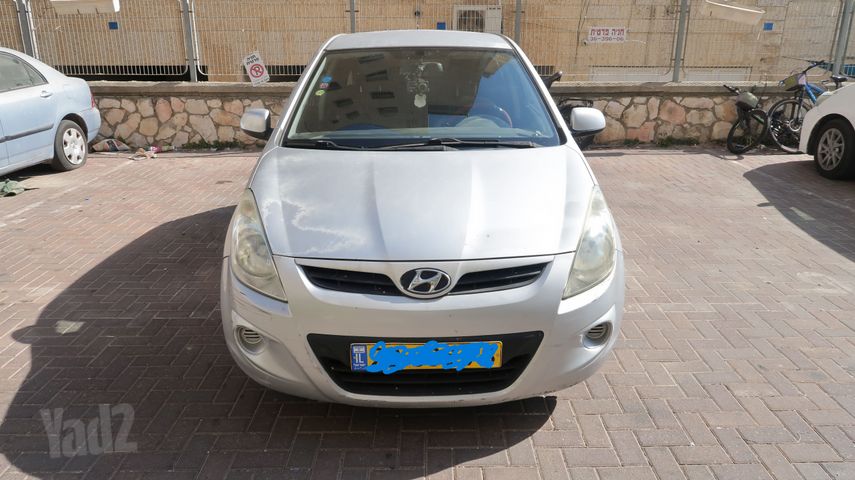 יונדאי i20