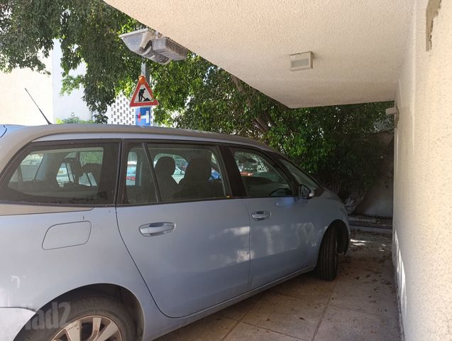 מודעת רכב סיטרואן C4 פיקאסו