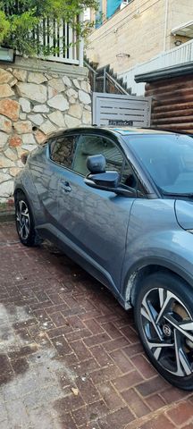 טויוטה C-HR
