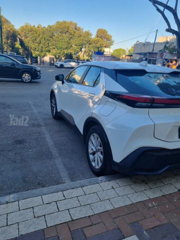 טויוטה C-HR
