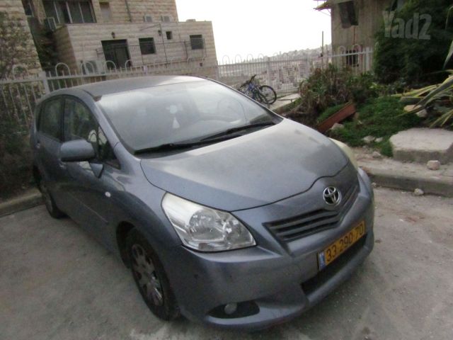 מודעת רכב טויוטה ורסו