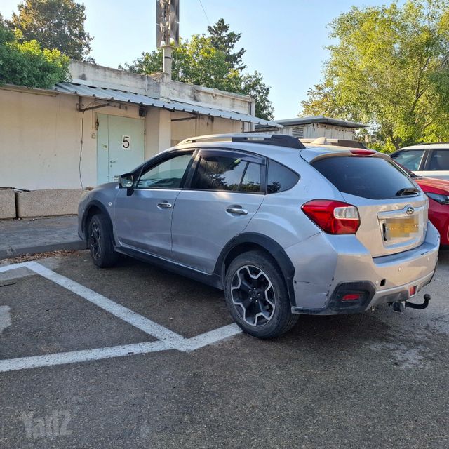 מודעת רכב סובארו XV