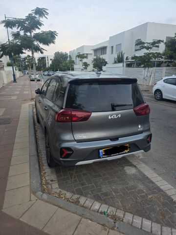 קיה נירו פלוס