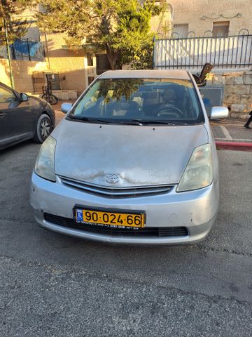 מודעת רכב טויוטה פריוס