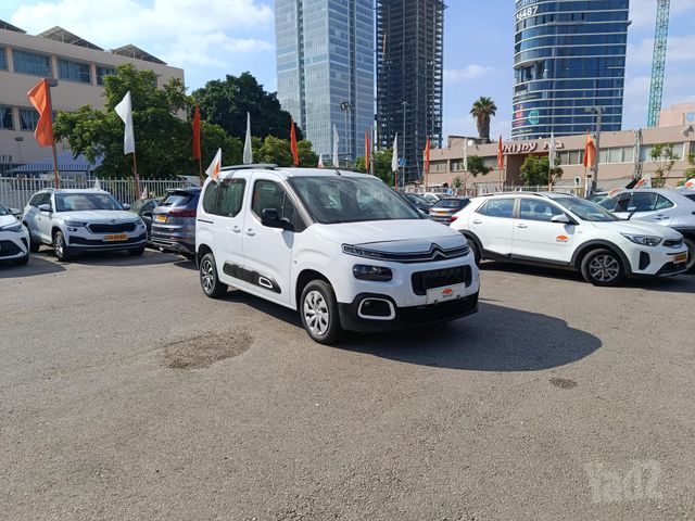 מודעת רכב סיטרואן ברלינגו