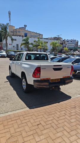 טויוטה היילקס