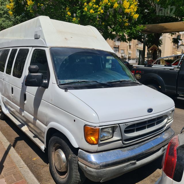 פורד אקונוליין