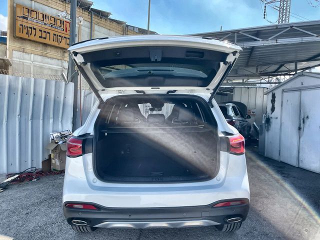 אם ג'י EHS PHEV
