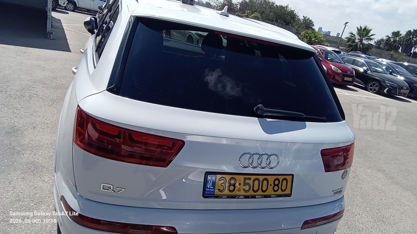 מודעת רכב אאודי Q7