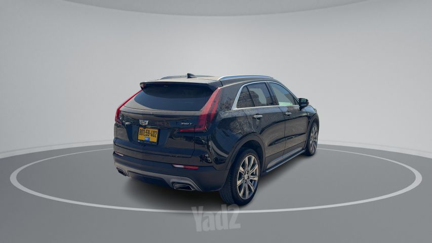 קאדילק XT4