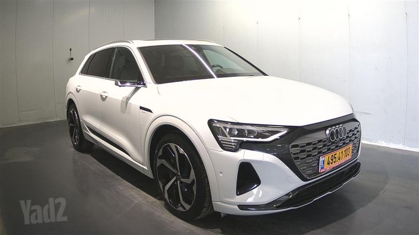 אאודי Q8 e-tron