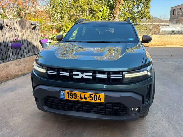 דאסטר 4X2 Extreme היברידי אוט׳ 1.6 (140 כ״ס)