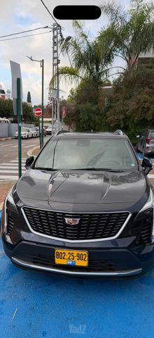 קאדילק XT4