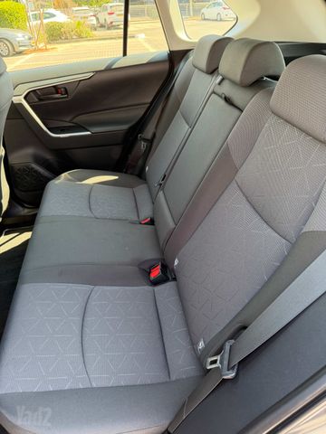 טויוטה RAV4