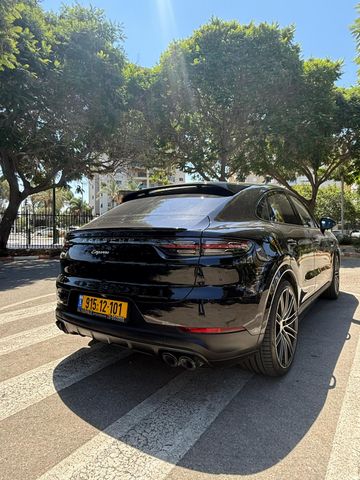 פורשה קאיין