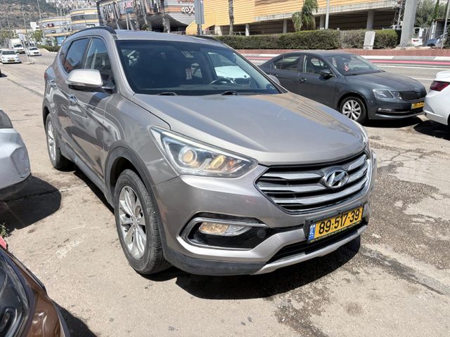 יונדאי סנטה פה