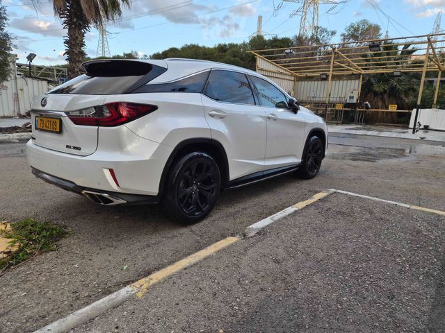 לקסוס RX
