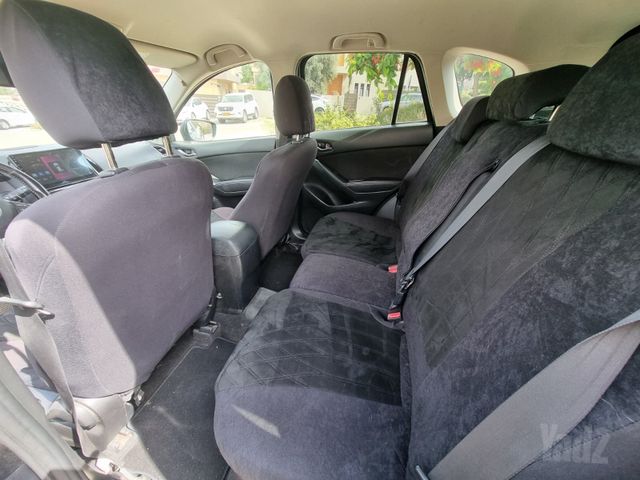 מודעת רכב מאזדה CX-5
