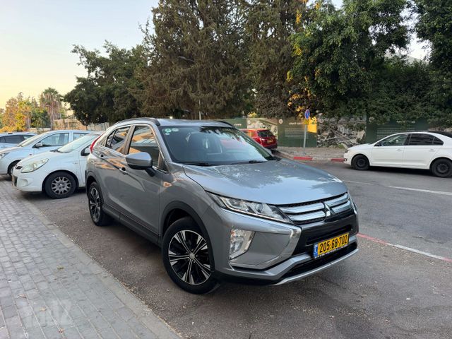 מיצובישי אקליפס קרוס