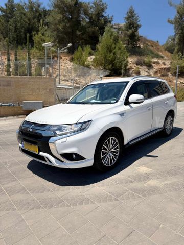 מודעת רכב מיצובישי אאוטלנדר