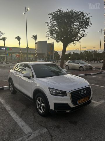 אאודי Q2