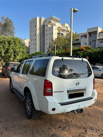 ניסאן פאת'פיינדר
