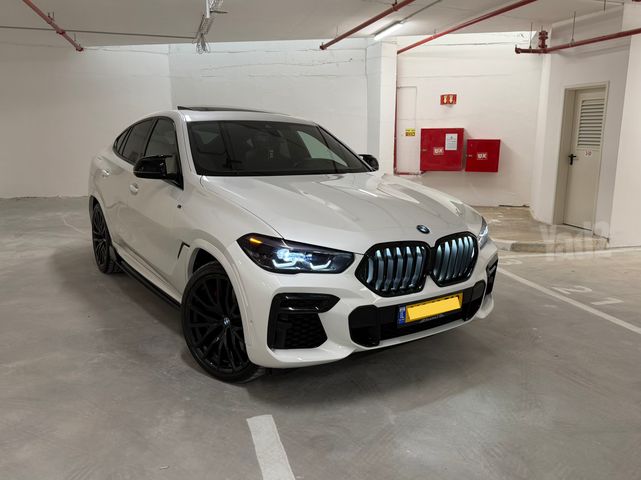 ב מ וו X6 M