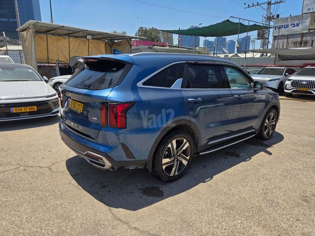 מודעת רכב קיה סורנטו 1