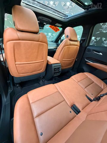 קאדילק XT4