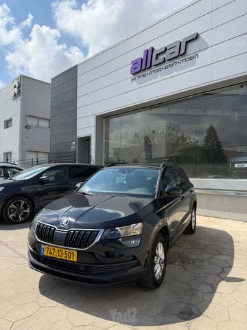 סקודה קארוק
