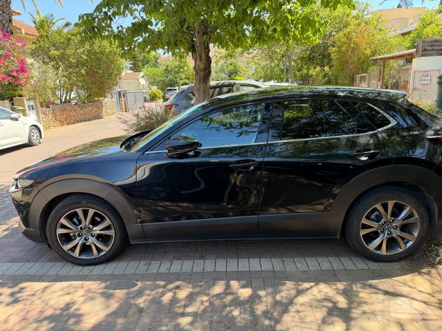 מאזדה CX-30