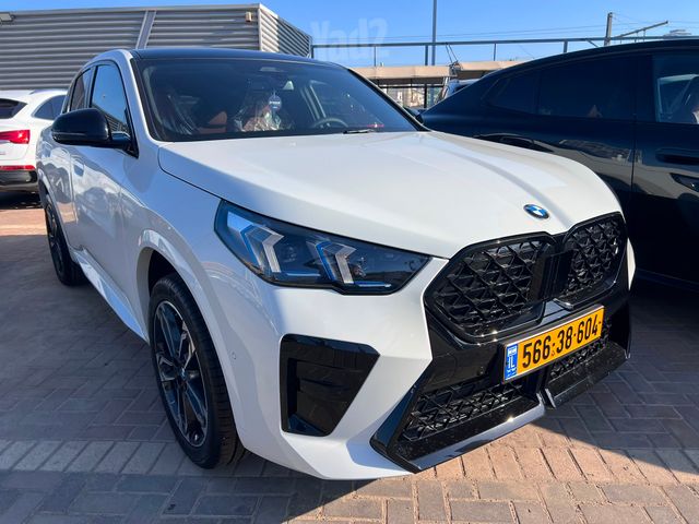 ב מ וו X2