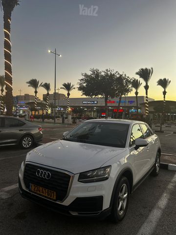 מודעת רכב אאודי Q2