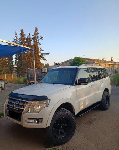 מיצובישי פג'רו