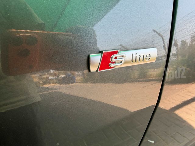 אאודי Q8