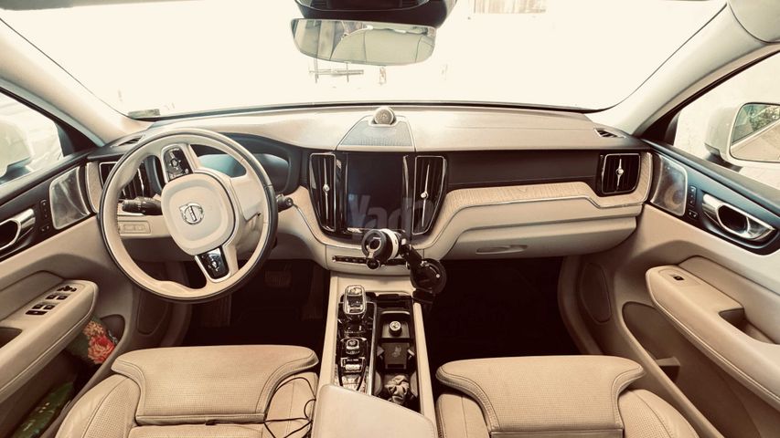וולוו XC60