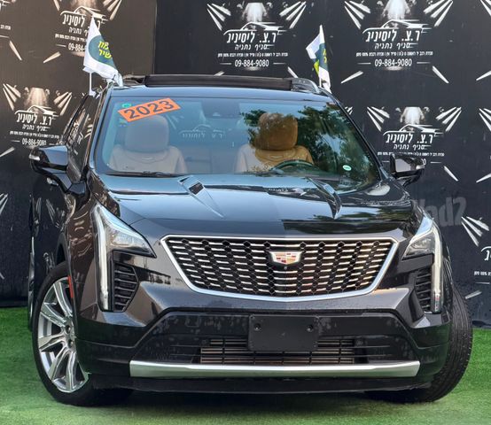 קאדילק XT4