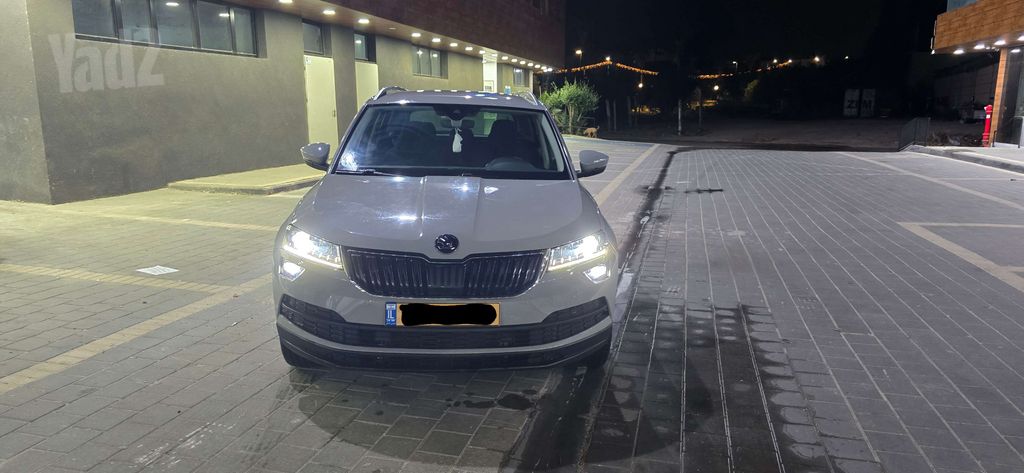 מודעת רכב סקודה קארוק